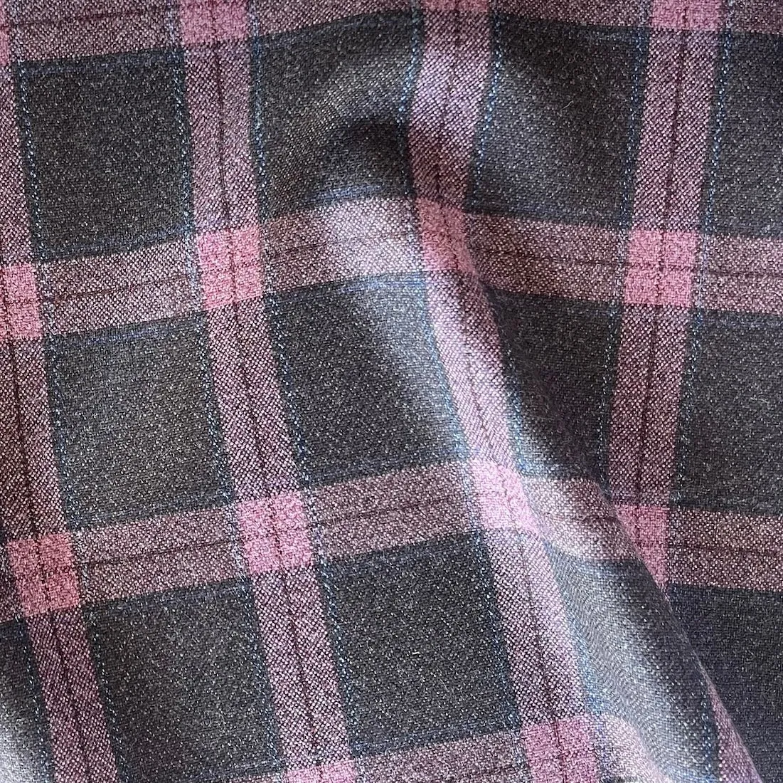 Designer Light-Weight Strawberry Shake Wool Plaid (Made in Italy)