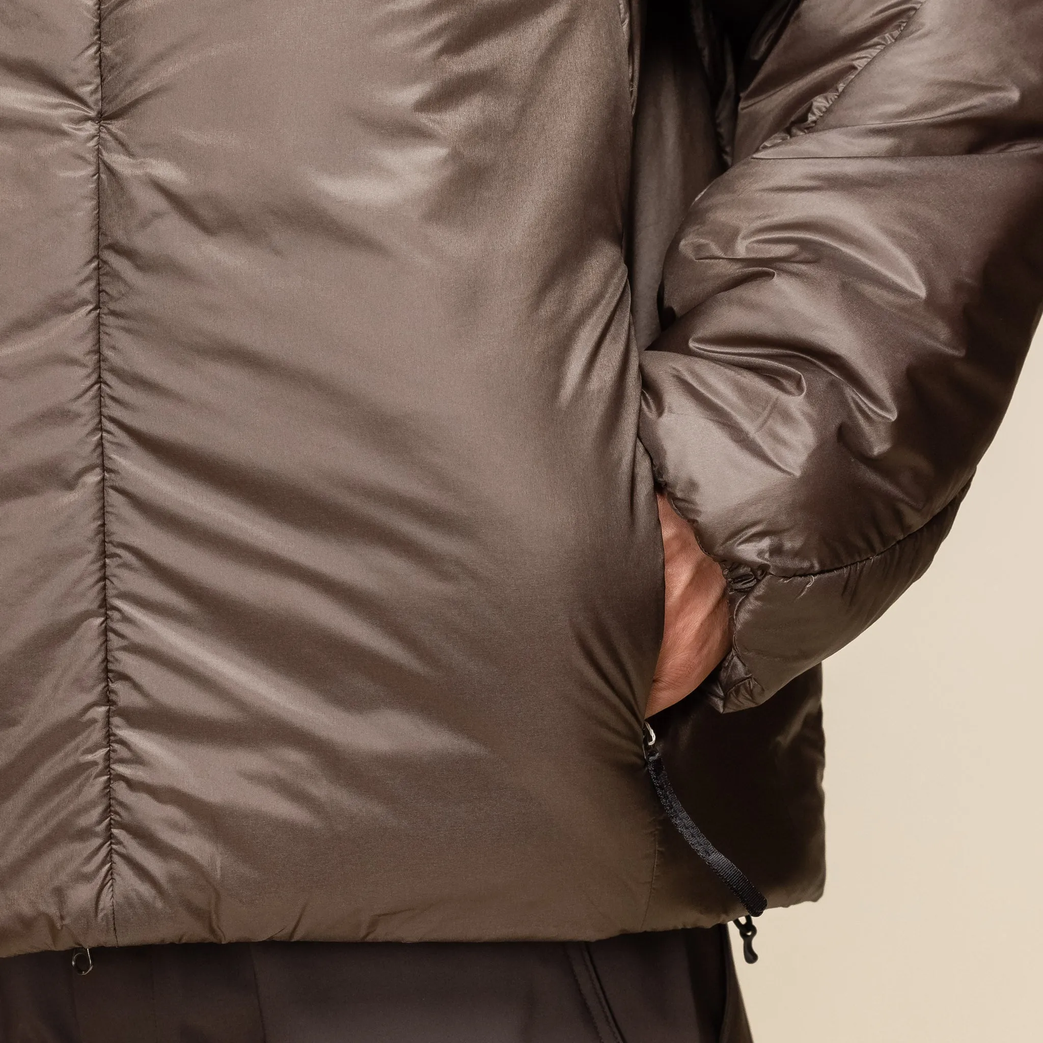 Goldwin 0 - Cloud Helicoid Parka Jacket - Jet Brown