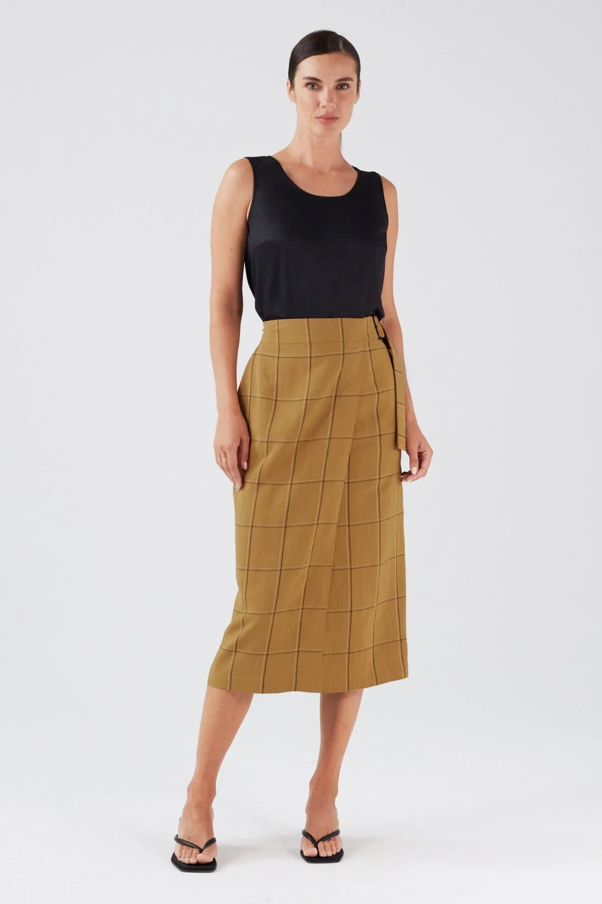 MODERN MIDI SKIRT IN CHECKS