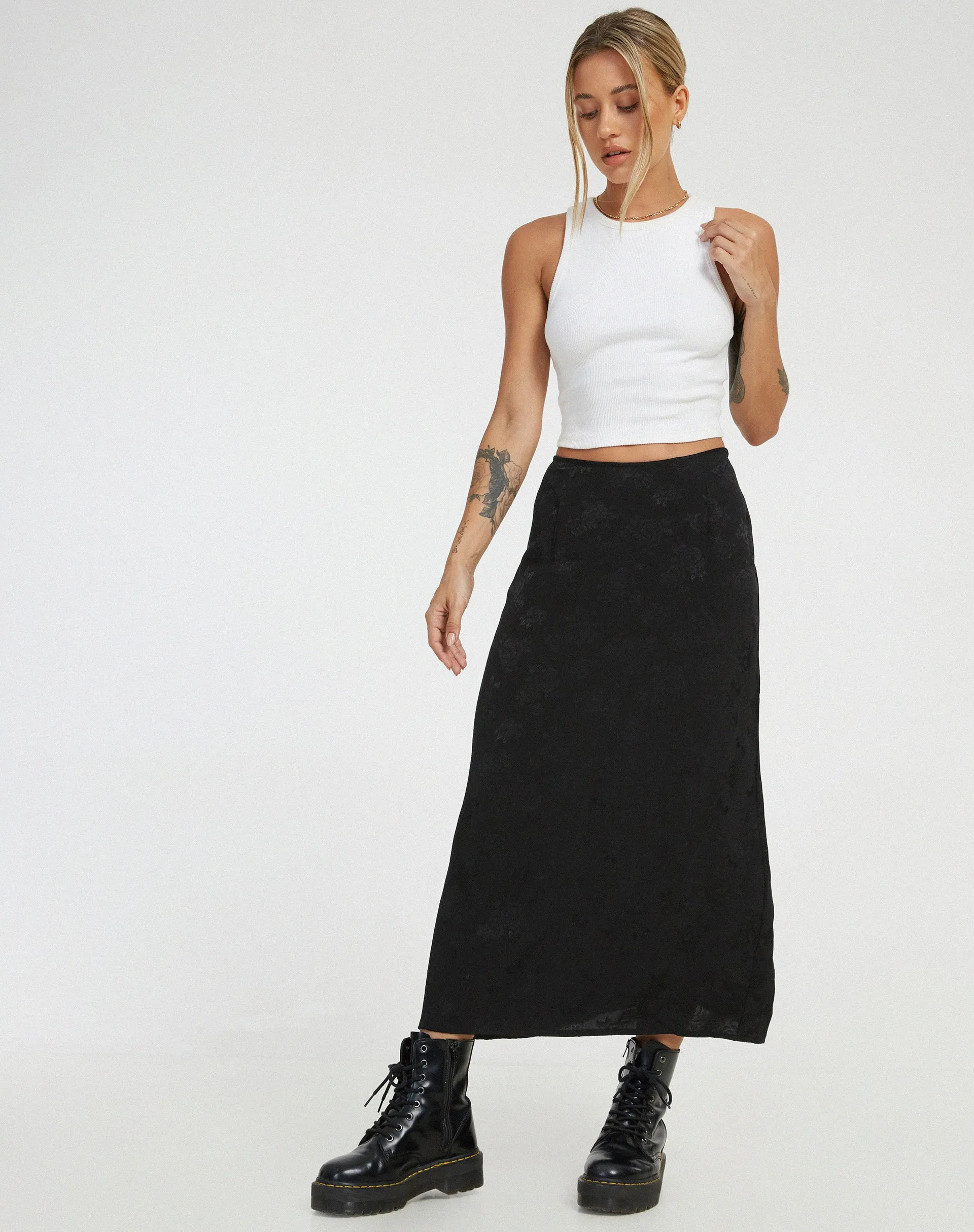 Rindu Midi Skirt in Satin Rose Black